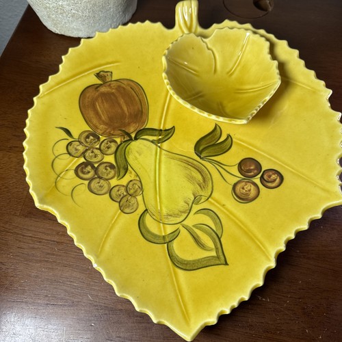 Painted double leaf shaped - leaf,