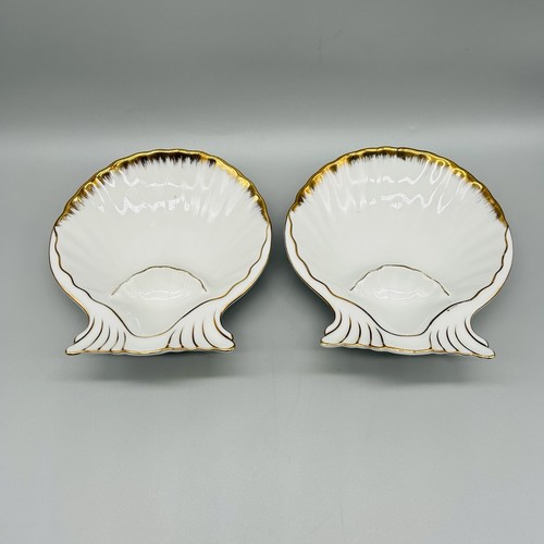 Vintage pair scalloped - pair,